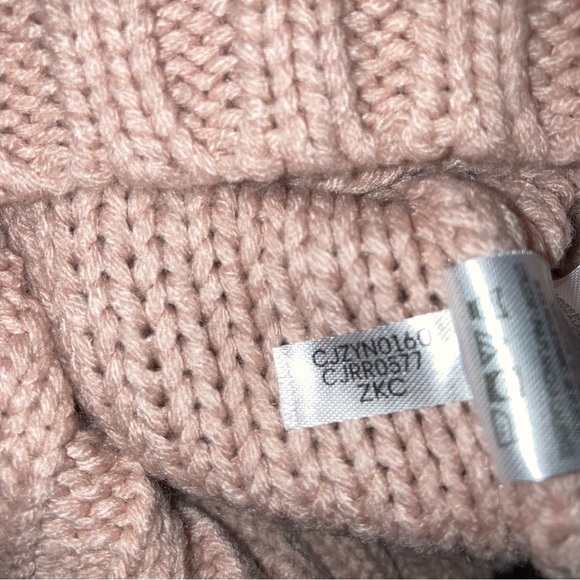 Calvin Klein Women’s Sweater Size XS | Stretchy Cropped Oversize | Cable Knit - Picture 11 of 11